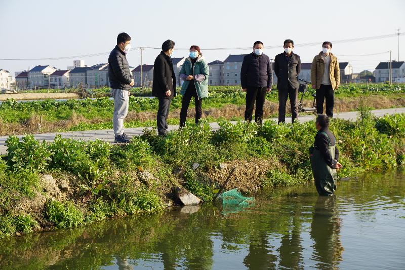 抗疫情保生产 江苏苏州市水产技术推广部门一直在路上